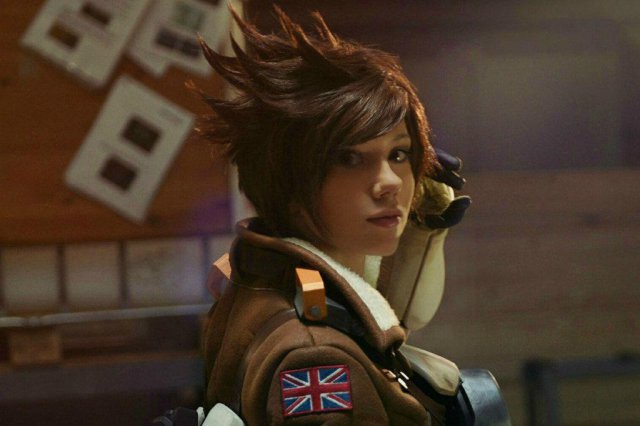 Overwatch - Tracer Cosplay by Hoteshi