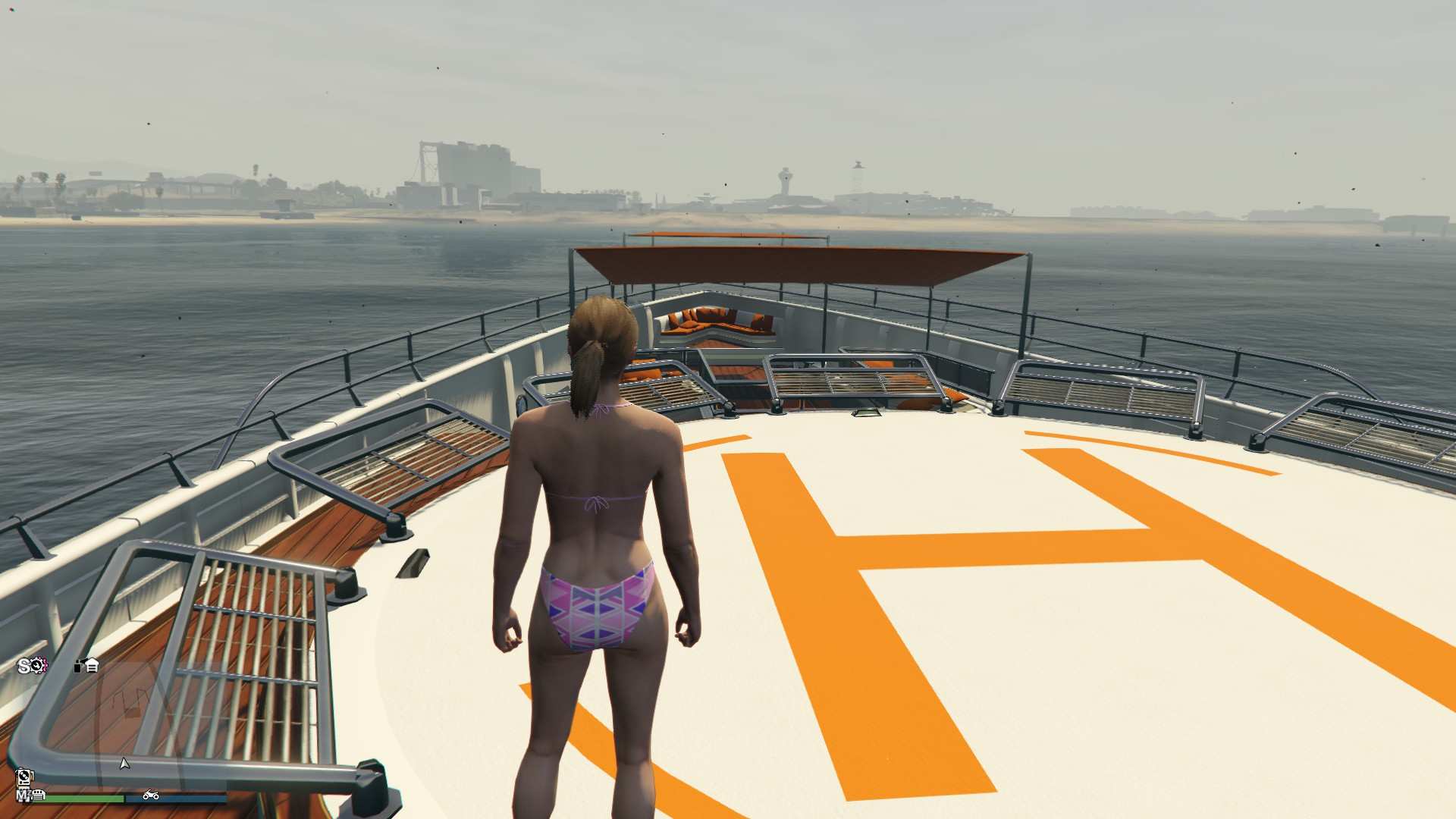 how to access yacht in gta 5